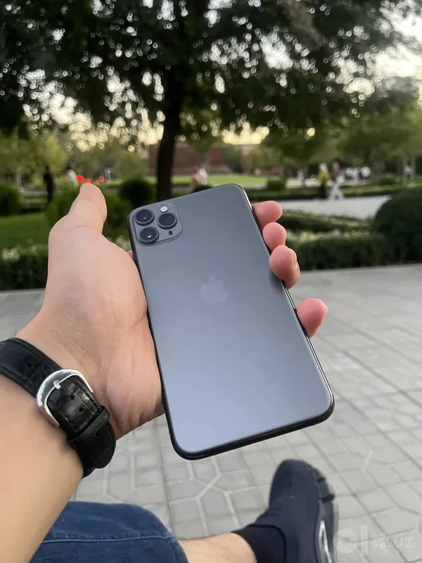 Iphone 11 pro max 256 GB 2 Iphone 11 pro max 256 GB 2