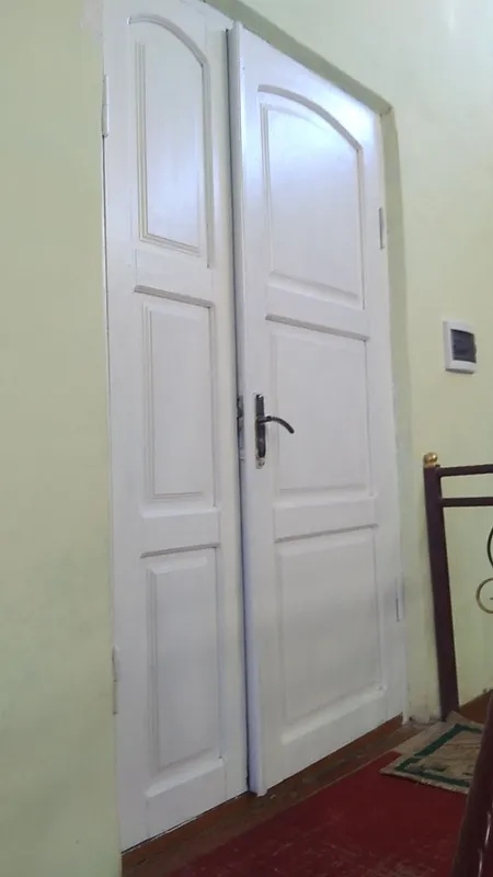Deraza eshik sotiladi 2 Deraza eshik sotiladi 2