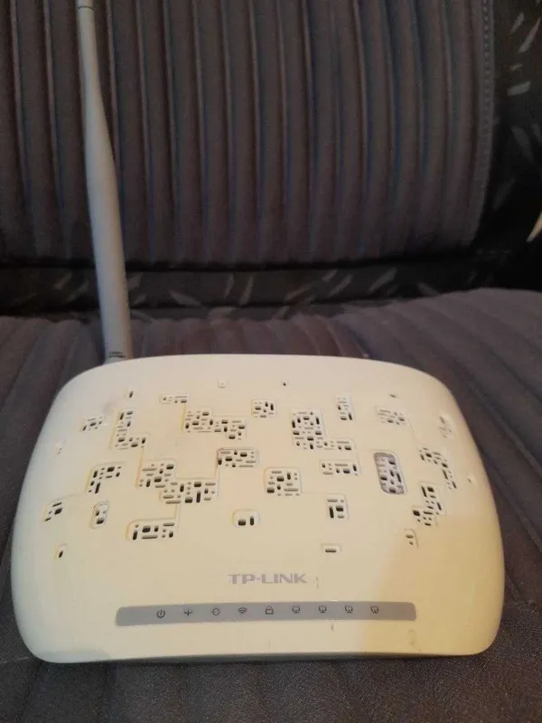 TP-LINK Wi-Fi роутер.