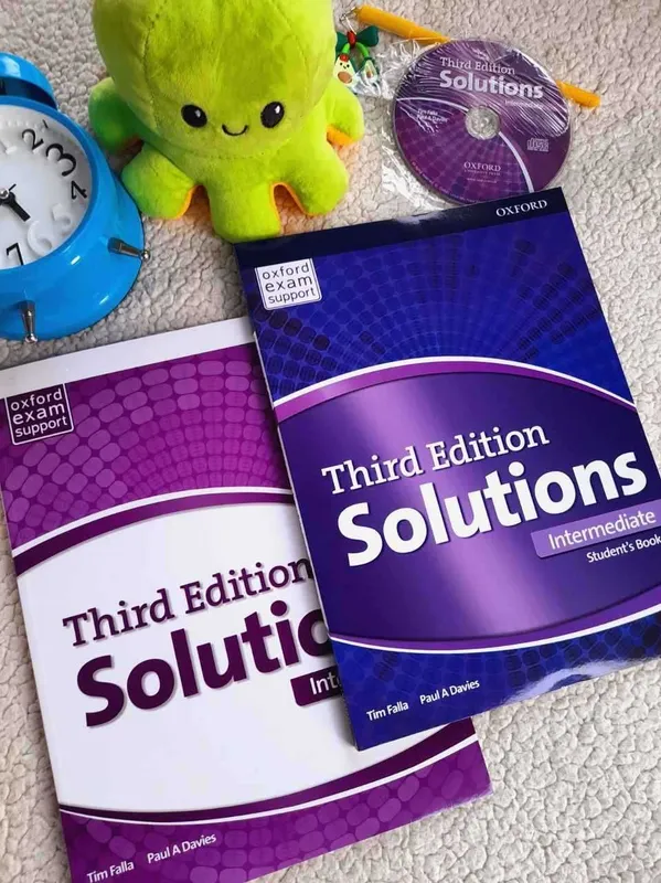 Solutions elementary, Solutions intermediate english grammar in use 2 Solutions elementary, Solutions intermediate english grammar in use 2