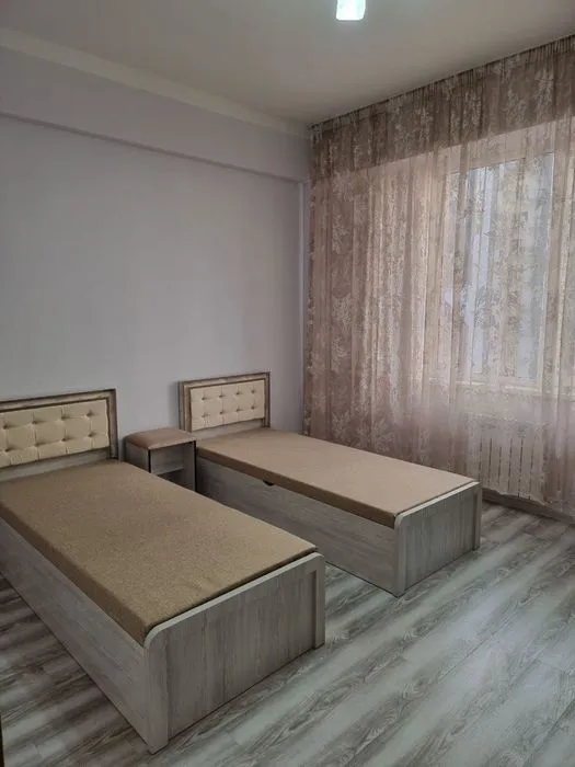 3 xonali kvartira, 100 m², 3/8 qavat (birlamchi uy-joy) 5 3 xonali kvartira, 100 m², 3/8 qavat (birlamchi uy-joy) 5