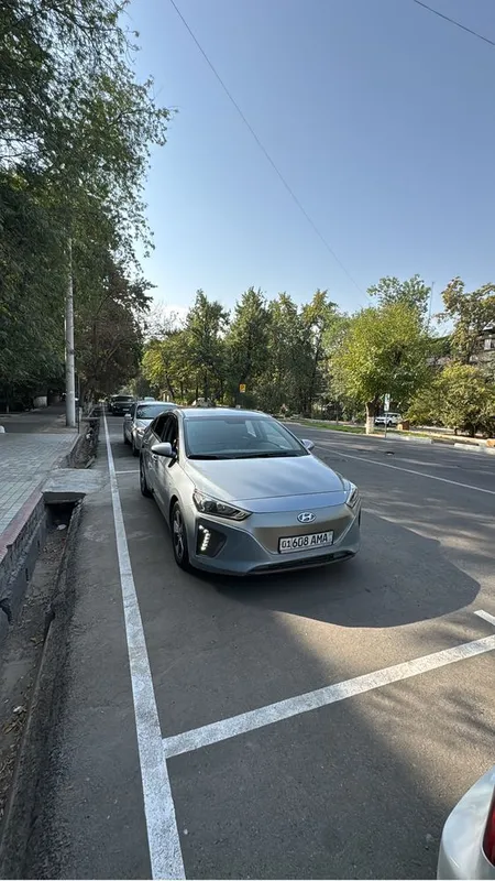 Hyundai ioniq 2018 EV Hyundai ioniq 2018 EV