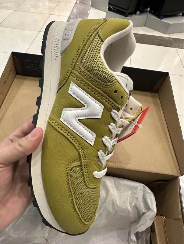 Оригинальные кроссовки New Balance 574