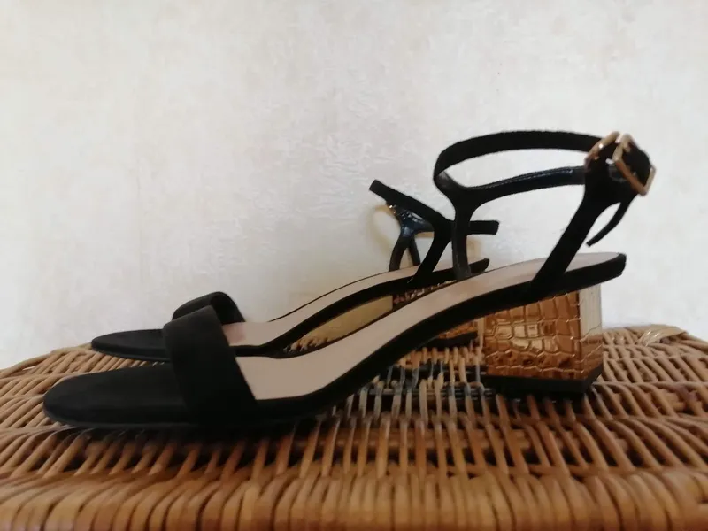 Новые Босоножки Charles & Keith — фото 4