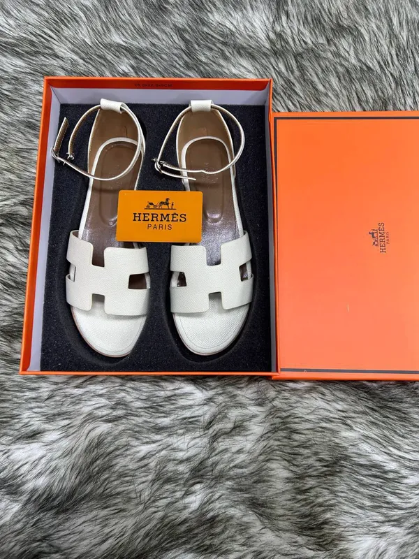 HERMES KAROPKA DACUMENT trend madel 4