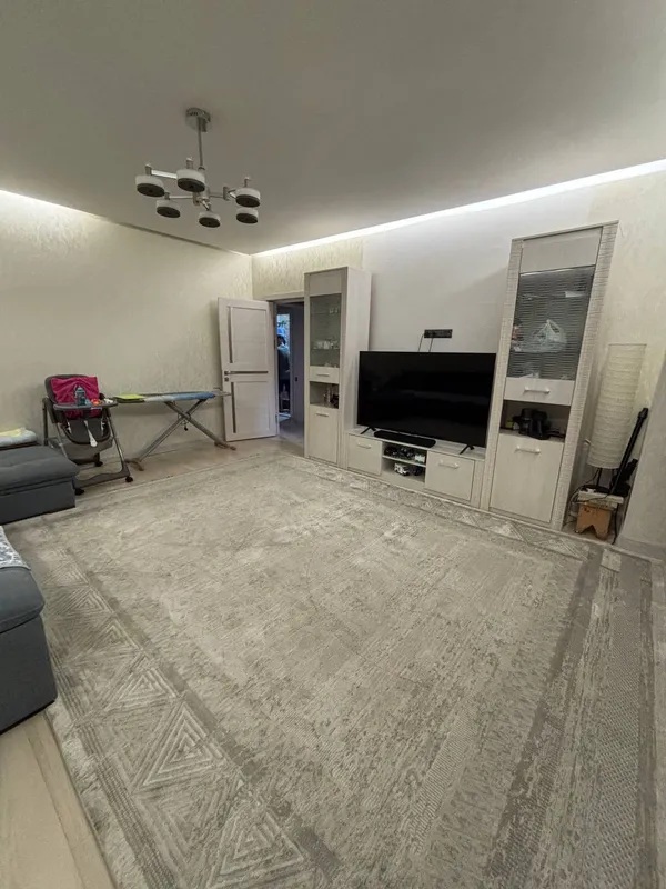 4 xonali kvartira, 80 m2, Mirobod 5