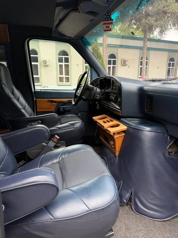 Ford Econoline Antikvar Mator - V8 5.8 Atmosferniy 8 Ford Econoline Antikvar Mator - V8 5.8 Atmosferniy 8