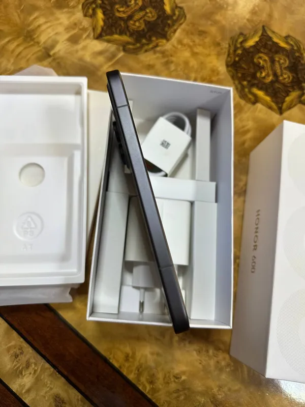 Honor 600 5G 8/256 новый — фото 3