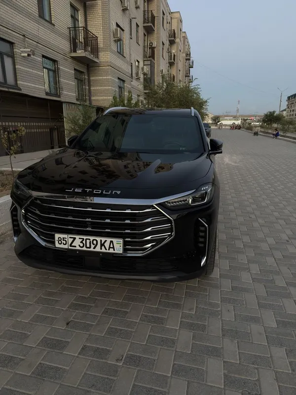 Jetour x70 plus 1,5 turbo 2023 yil 1