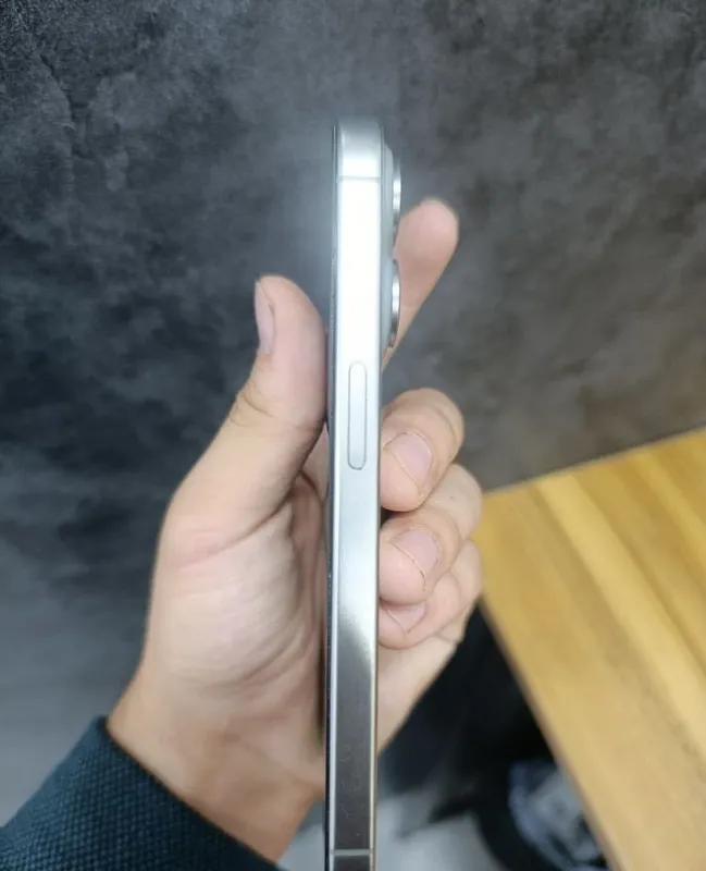 iPhone 15 Pro HX|A 1 iPhone 15 Pro HX|A 1