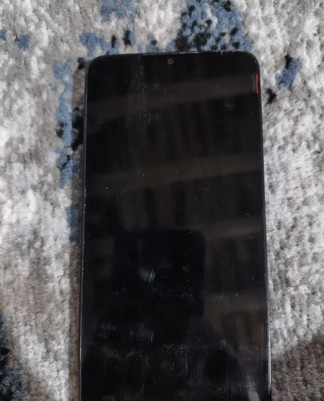 Redmi 12C + chexol 4 Redmi 12C + chexol 4