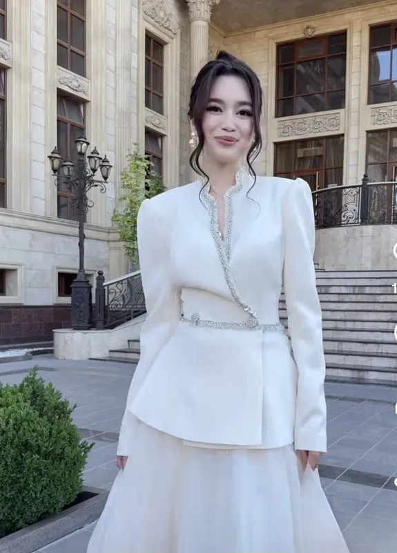 Kostyum dvoyka yangi 1 Kostyum dvoyka yangi 1