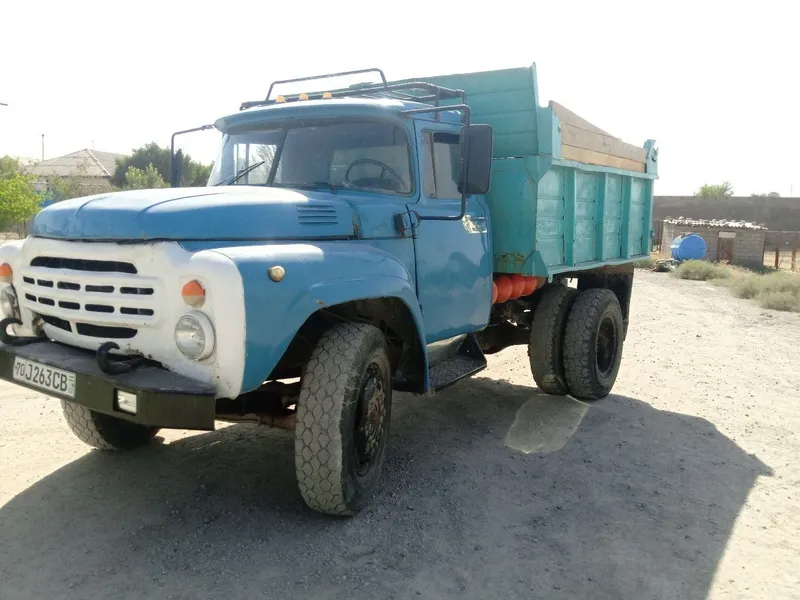 Zil 130 sotiladi. Samasvallari ko'taradi. Holati yaxshi ishlab turgan — фото 1