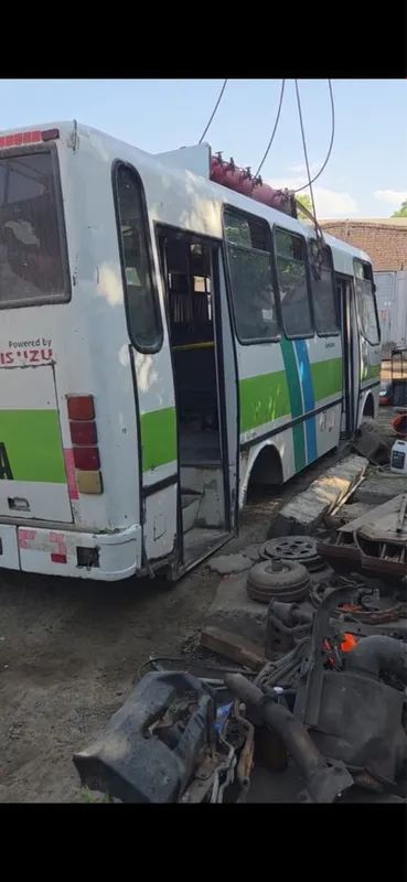 Avtobus kabina sotiladi zoʻr