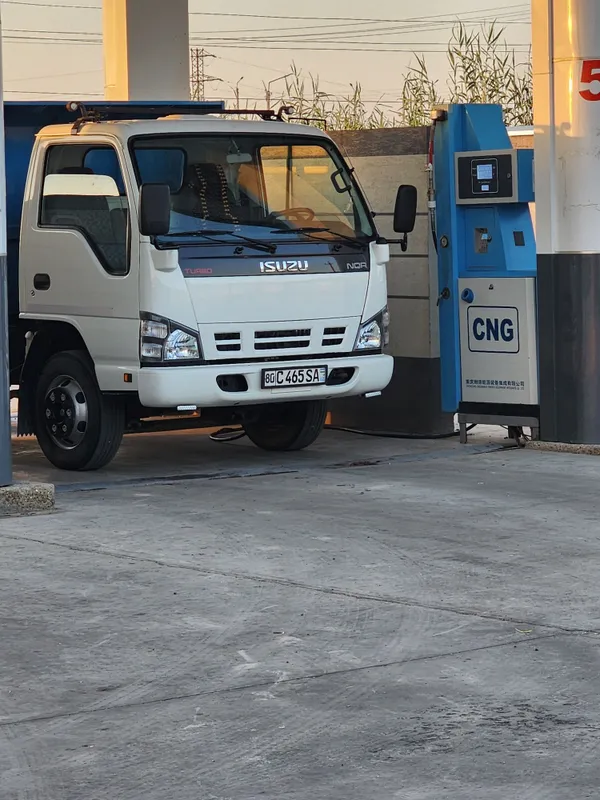 Isuzu 2022 yil ishlab chiqarilgan 4