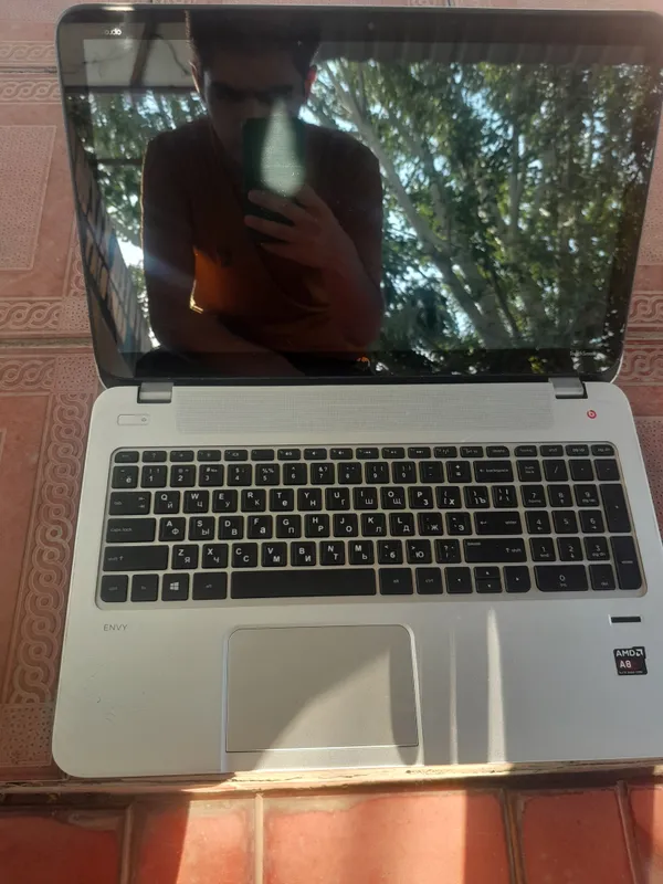 HP 2