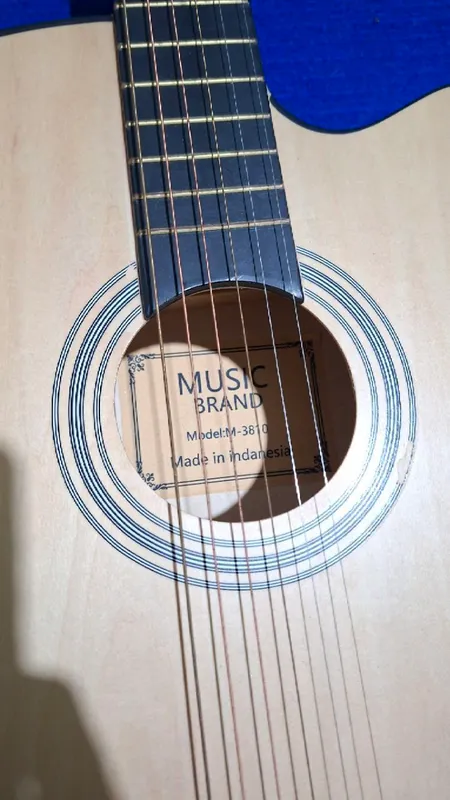 Gitara Akustika 9