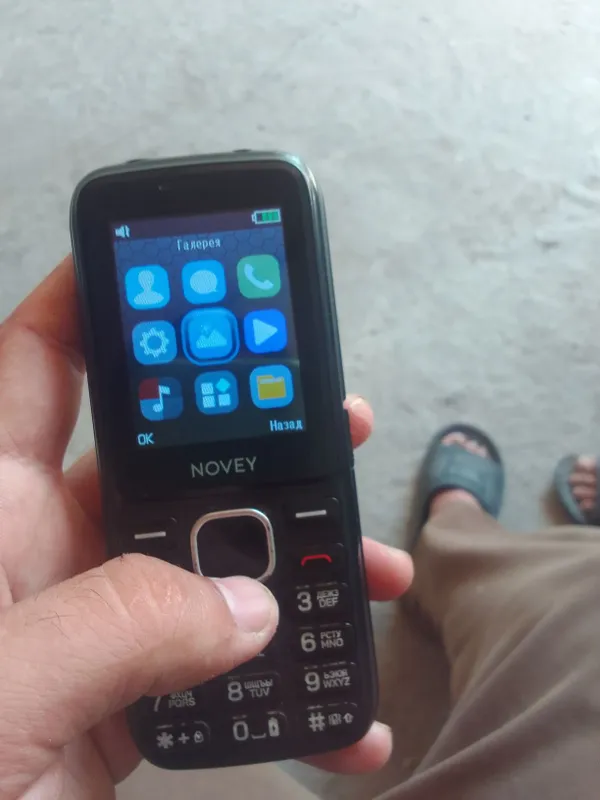 Telefon sotiladi narxi 120000 so'm 2