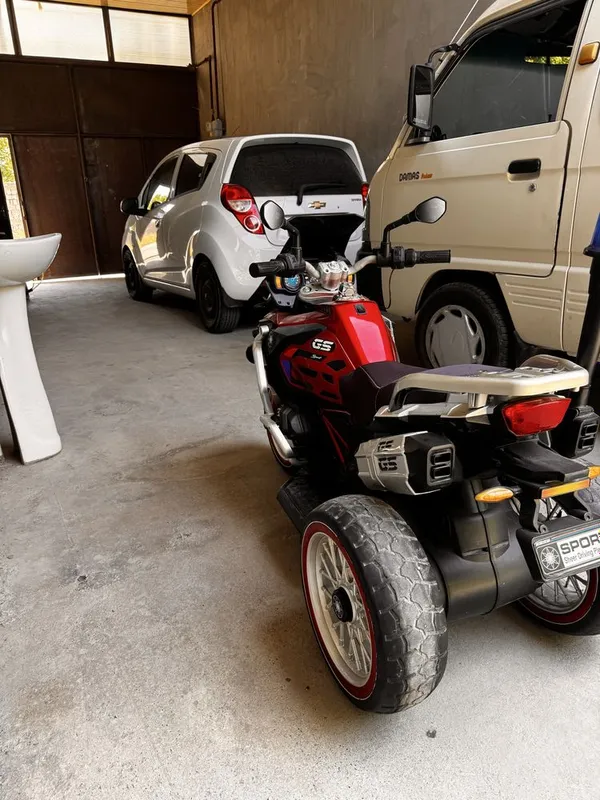 Detskiy motosikl. 3 4 oy ishlatilgan. Hama narsasi ishlidi aybi yoq 3