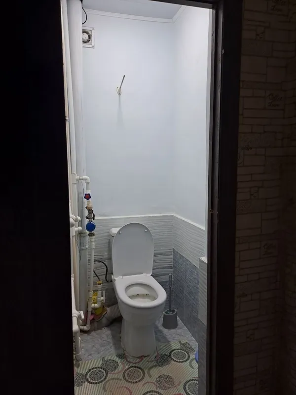 Srochna sotiladi 2 xonali uy 10 Srochna sotiladi 2 xonali uy 10