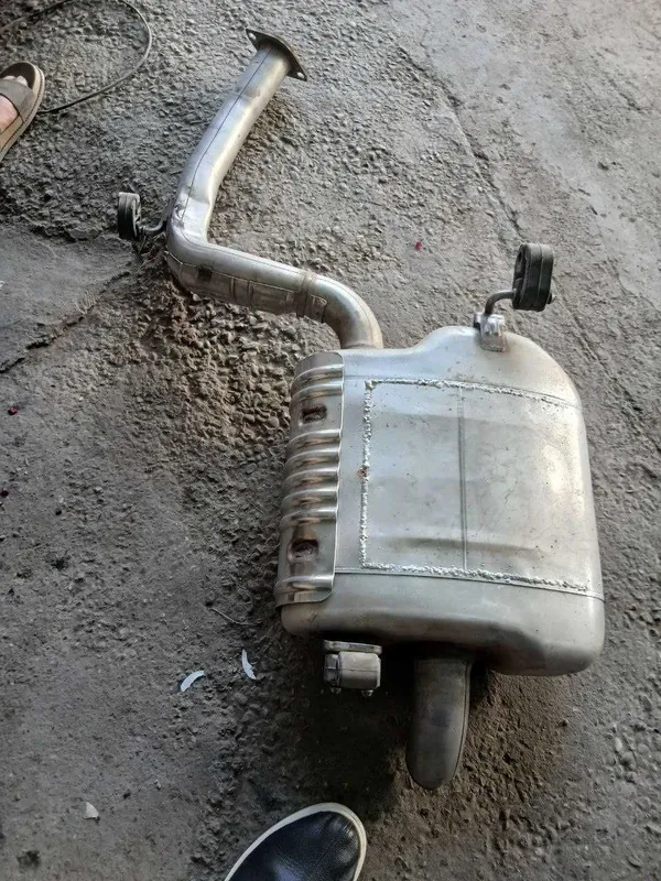 Glushitel orqa qismi b/u KIA Sorento 2023 2.5 li motor