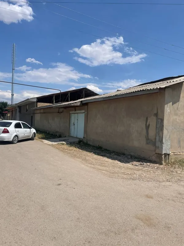 Yer sotiladi uyini  buzb qurib tawlab bowqa quriw