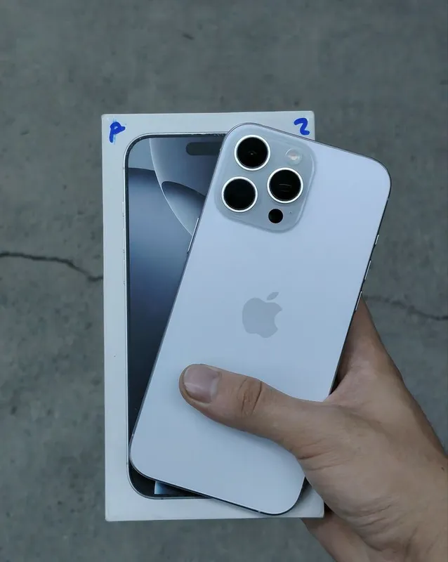 Iphone 16 pro max 6 Iphone 16 pro max 6