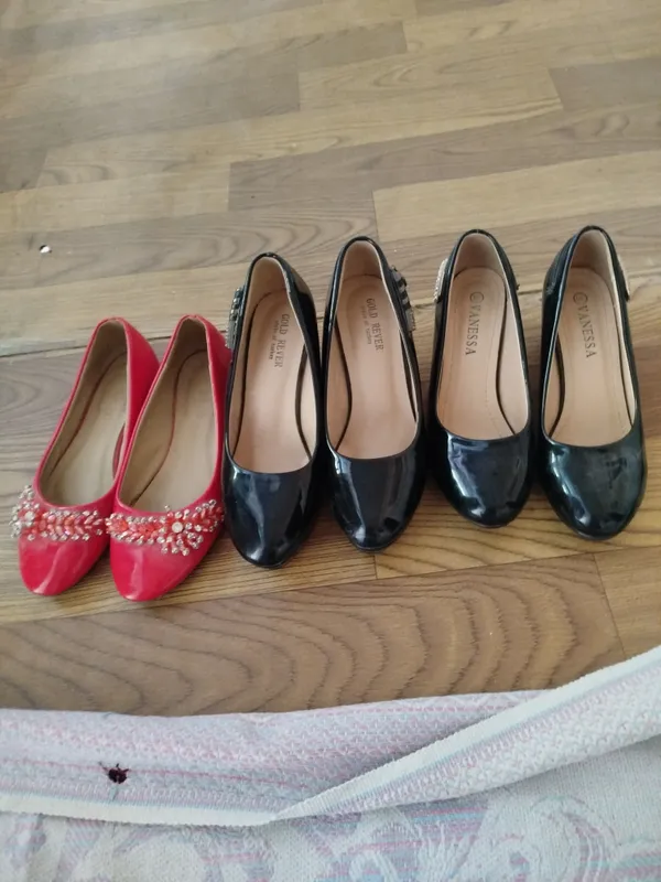 Tufli 36razmer hammasini 150minga beraman