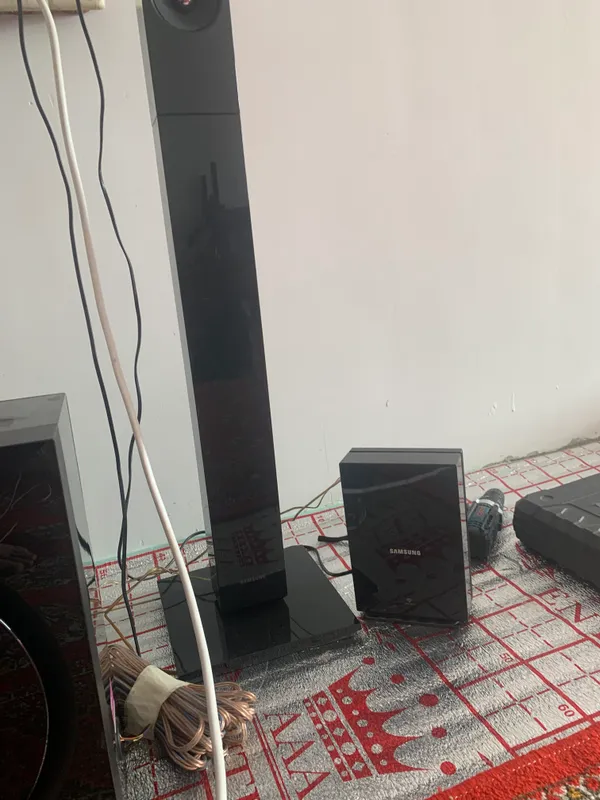 домашний кинотеатр SAMSUNG HT-E6750W 3 домашний кинотеатр SAMSUNG HT-E6750W 3