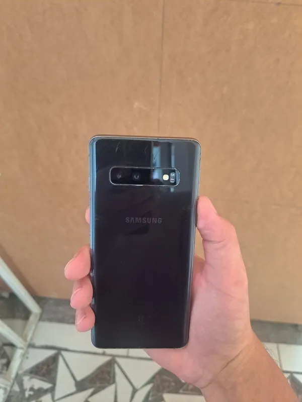 Samsung S10 2 Samsung S10 2
