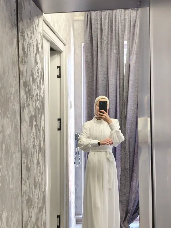 Продаются все платья 8