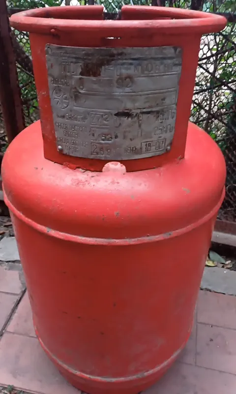 Газовый балон без редуктора.