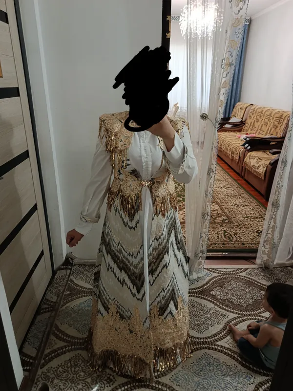 kelin salomga ansambl kamplekt