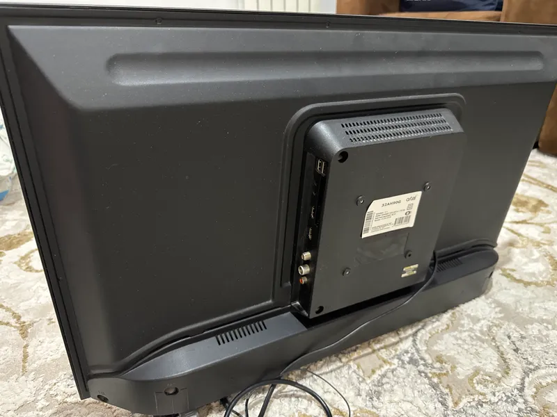 Телевизор Artel 32 2