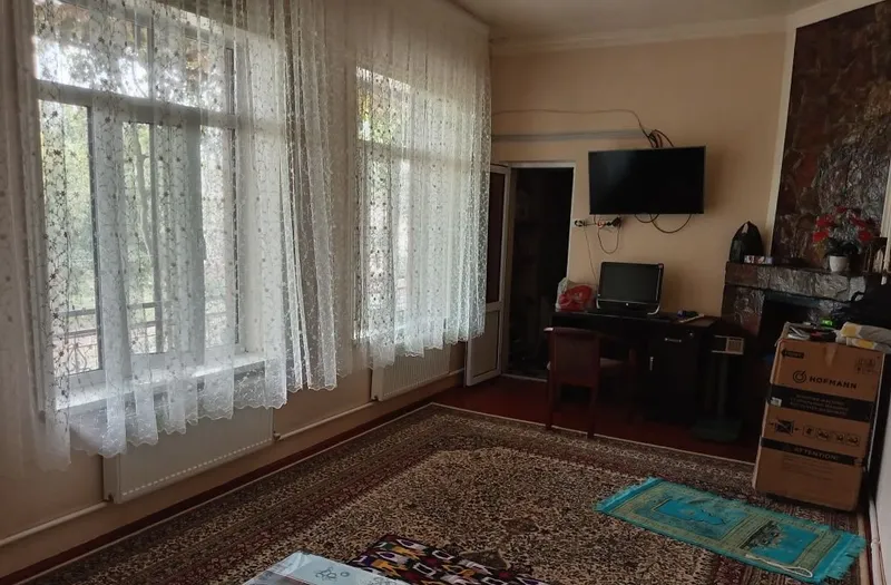 Ховли уй сотилади 120.000у,е 8