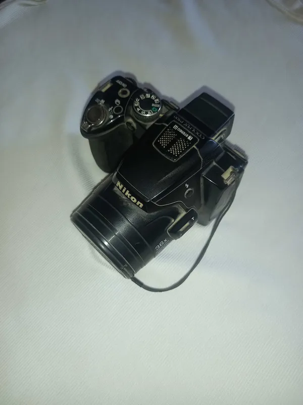 Nikon raqamli fotokamera
