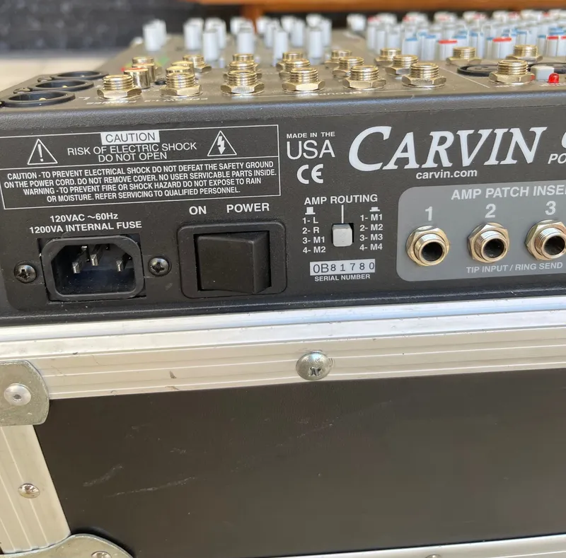 CARVIN C1644P активный микшер 1200 ватт 7 CARVIN C1644P активный микшер 1200 ватт 7