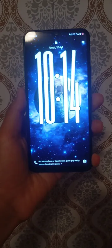 telefon sotiladi ideal holatda aybi karobkasi yuq 2 telefon sotiladi ideal holatda aybi karobkasi yuq 2