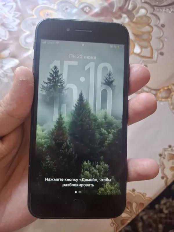 Iphone 2020 (2nd gen) 128gb srochna — фото 1