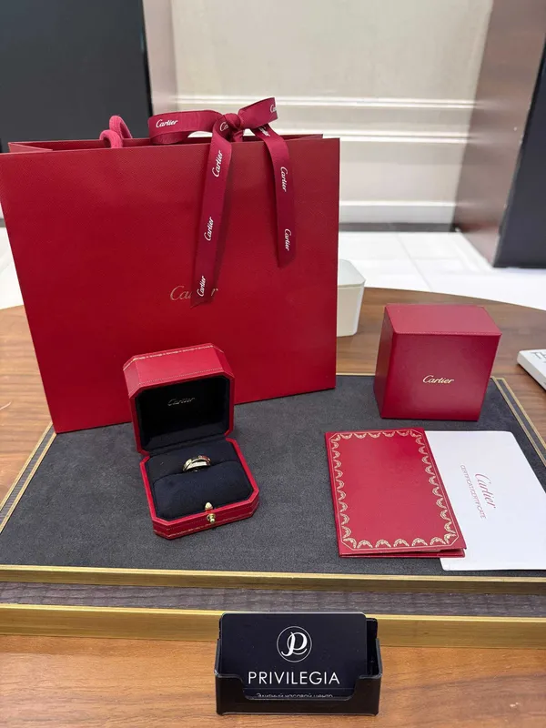 Cartier Love olmosli uzugi, pushti/oq oltin 3 Cartier Love olmosli uzugi, pushti/oq oltin 3