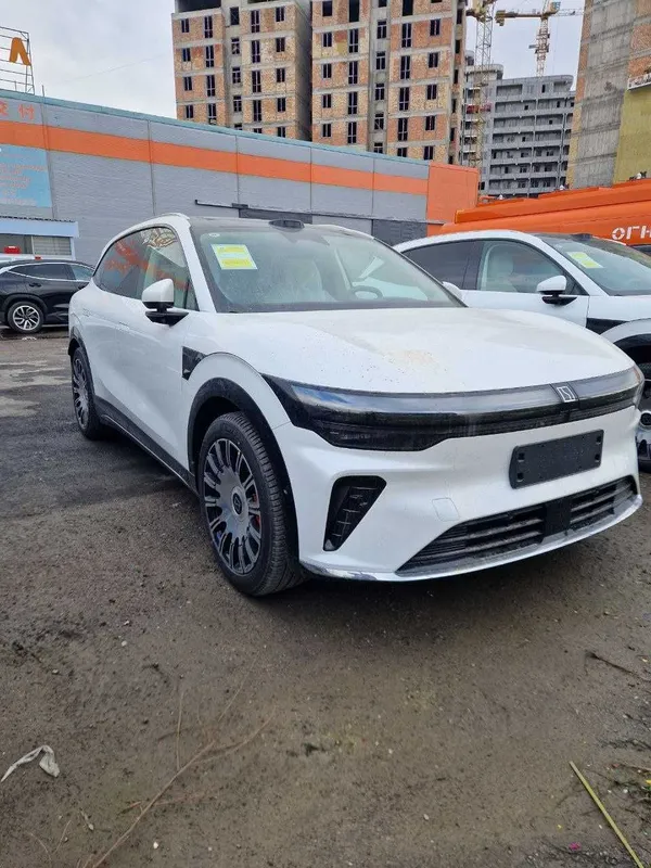 Zeekr 7x awd 2026 yil full xamma dop opciya bor 1 Zeekr 7x awd 2026 yil full xamma dop opciya bor 1
