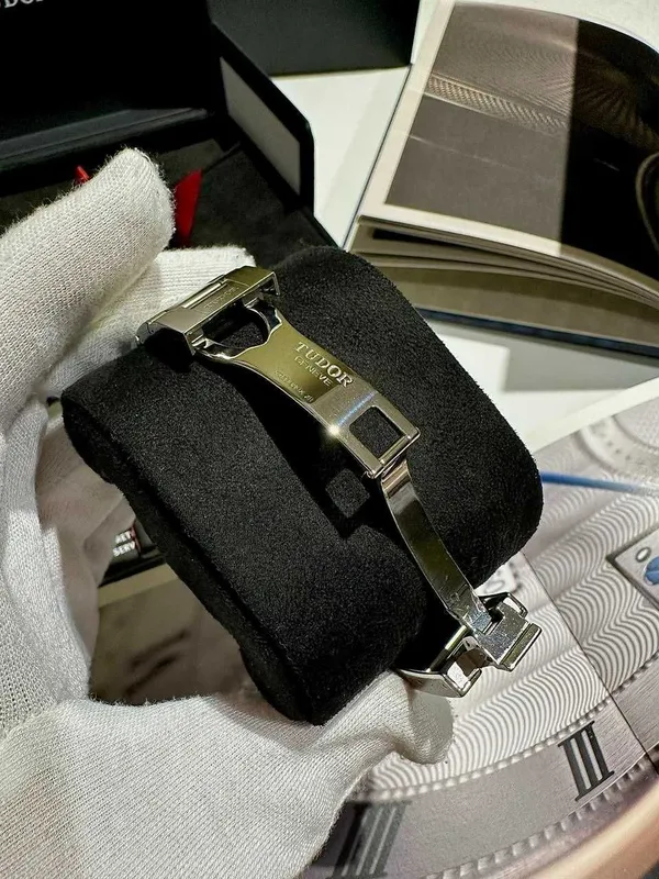 Часы Tudor Black Bay Chrono "Panda" — фото 7