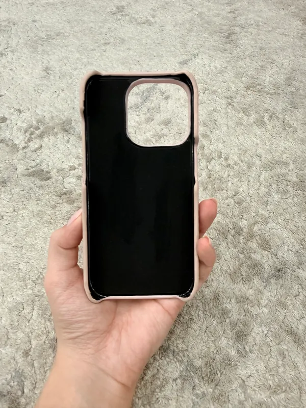 Чехол в стиле Miu Miu для iPhone 15 про — фото 2