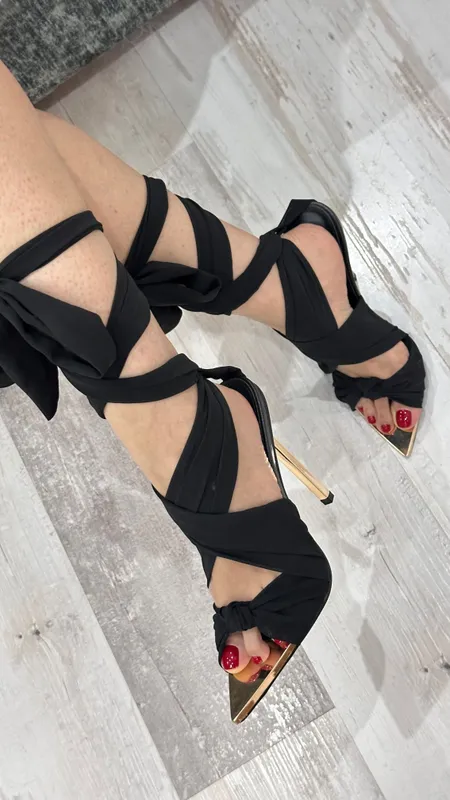 Босоножки с завязками Public Desire 2 Босоножки с завязками Public Desire 2