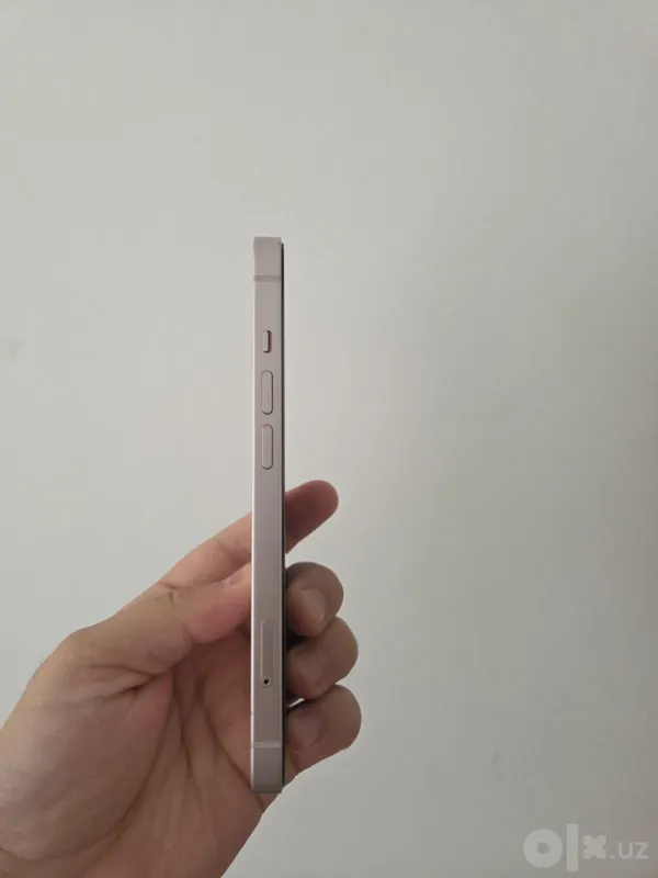 Продаётся iPhone 13, 128 ГБ 5 Продаётся iPhone 13, 128 ГБ 5