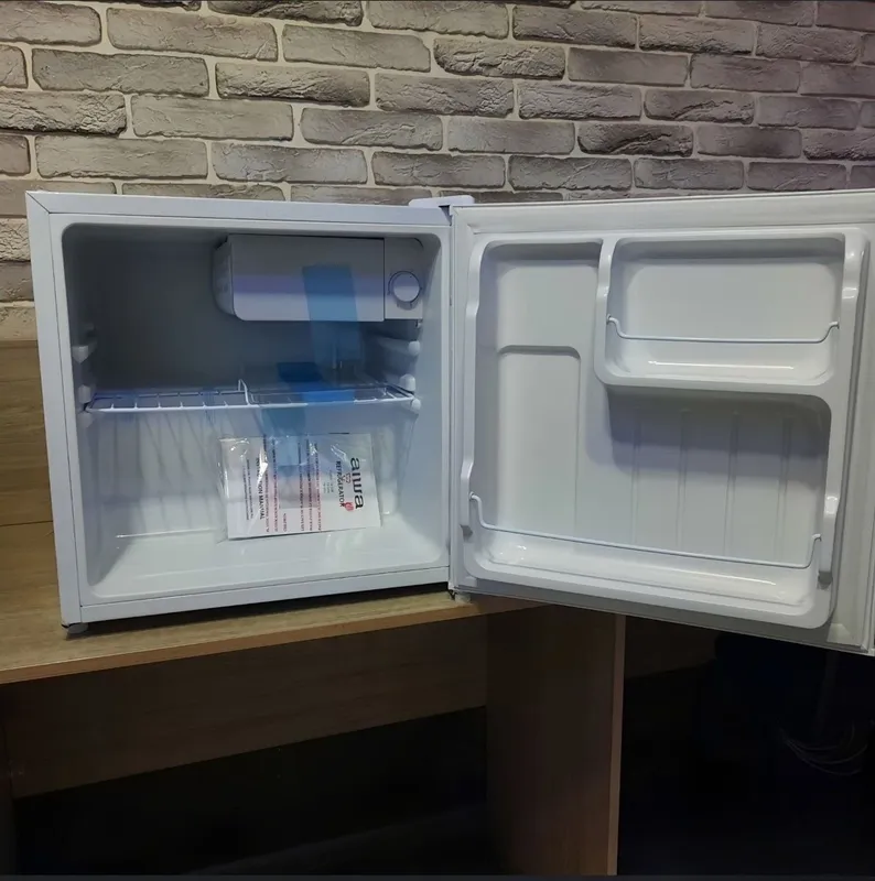 Мини-холодильник AIWA TB-90L / Mini Muzlatgich/ Muzlatgich/ Mini bar 7 Мини-холодильник AIWA TB-90L / Mini Muzlatgich/ Muzlatgich/ Mini bar 7