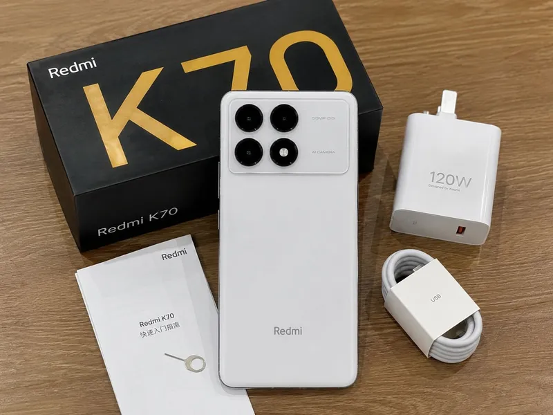 Redmi K70 (12/256) белый 4