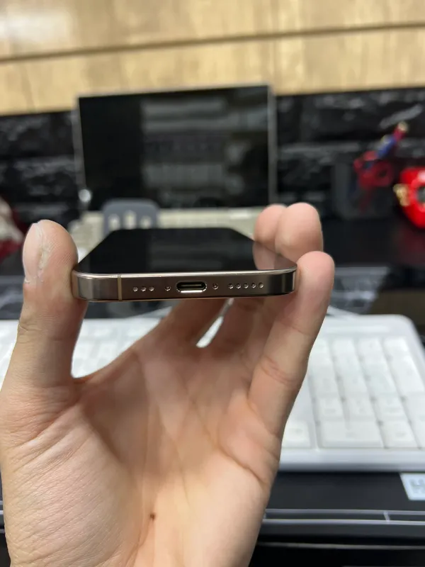iphone 16 pro 90%/128GB ideal 5