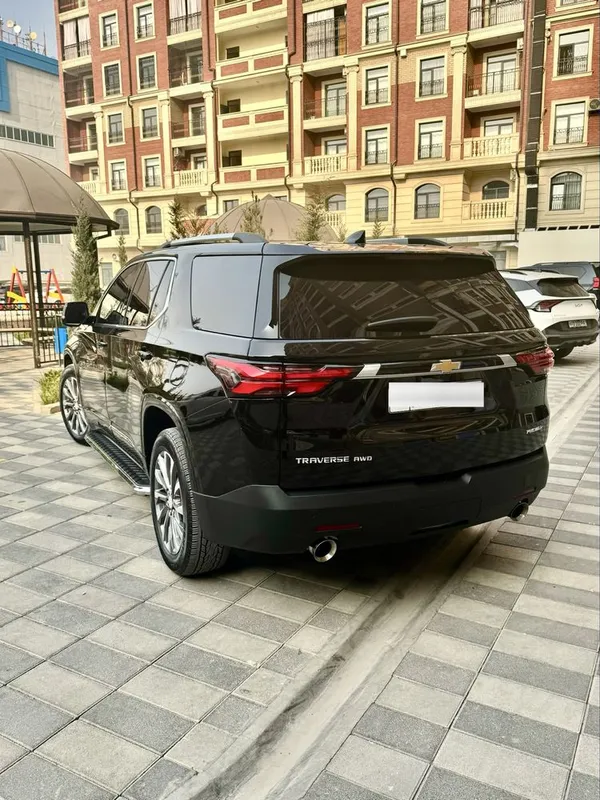 Chevrolet Traverse 2023 ideal — фото 1