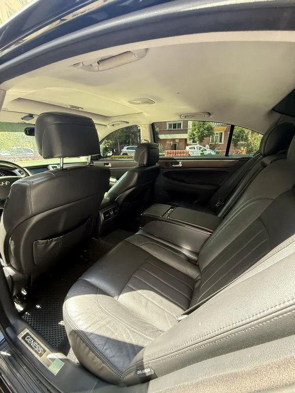 Genesis 3.8 Atmo Mator Luxury Korean Car — фото 6